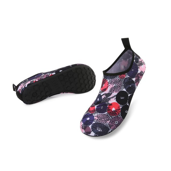 Men and Women a Slip On Barefoot Quick-Dry Beach Aqua Yoga Water Shoes (Pebble/Navy Red)
