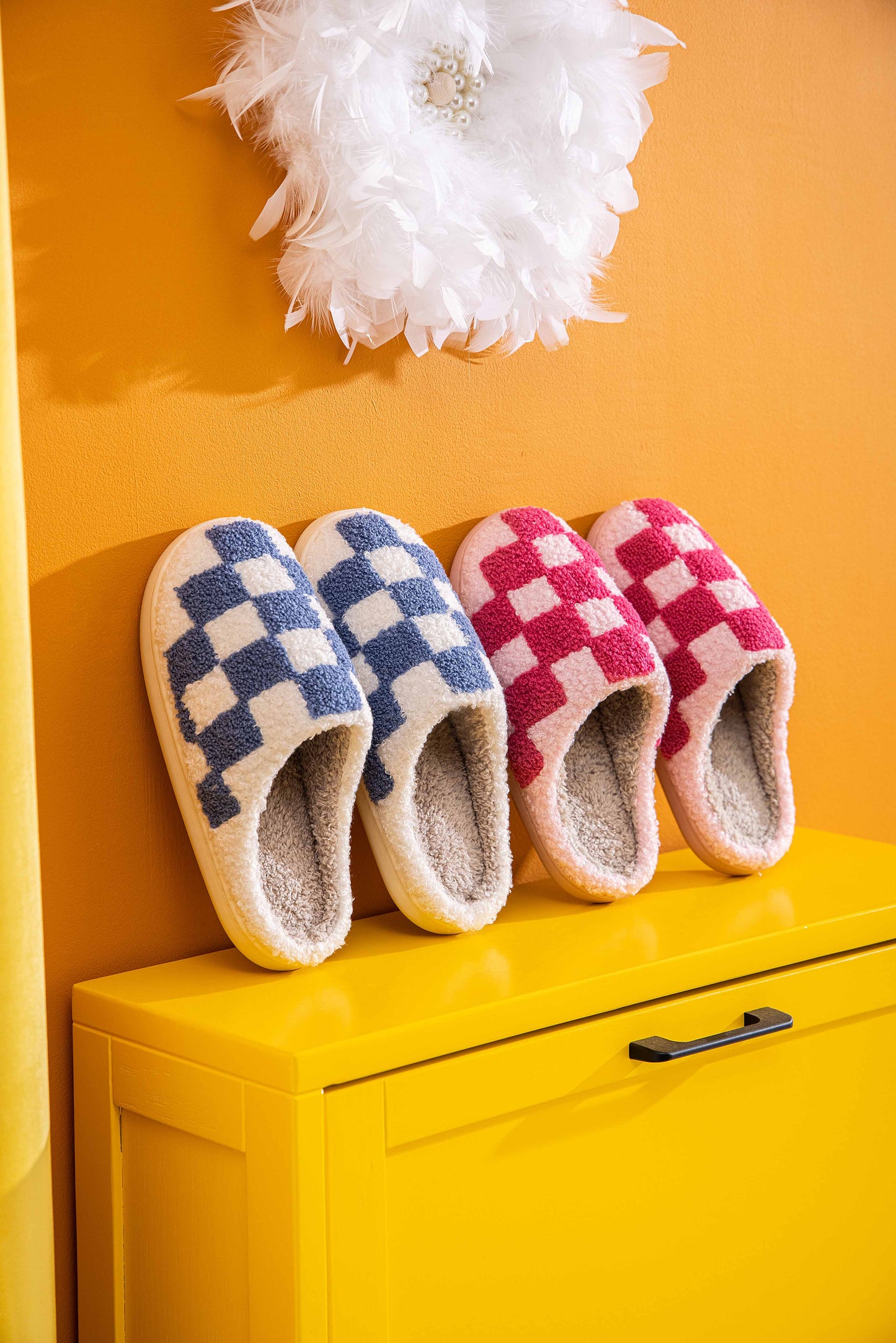 Checkered Pattern Illustrated Comfort Cozy Plush Fluffy Fur Slip On Cushion Slippers