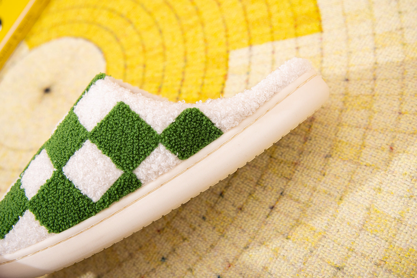 Checkered Pattern Illustrated Comfort Cozy Plush Fluffy Fur Slip On Cushion Slippers