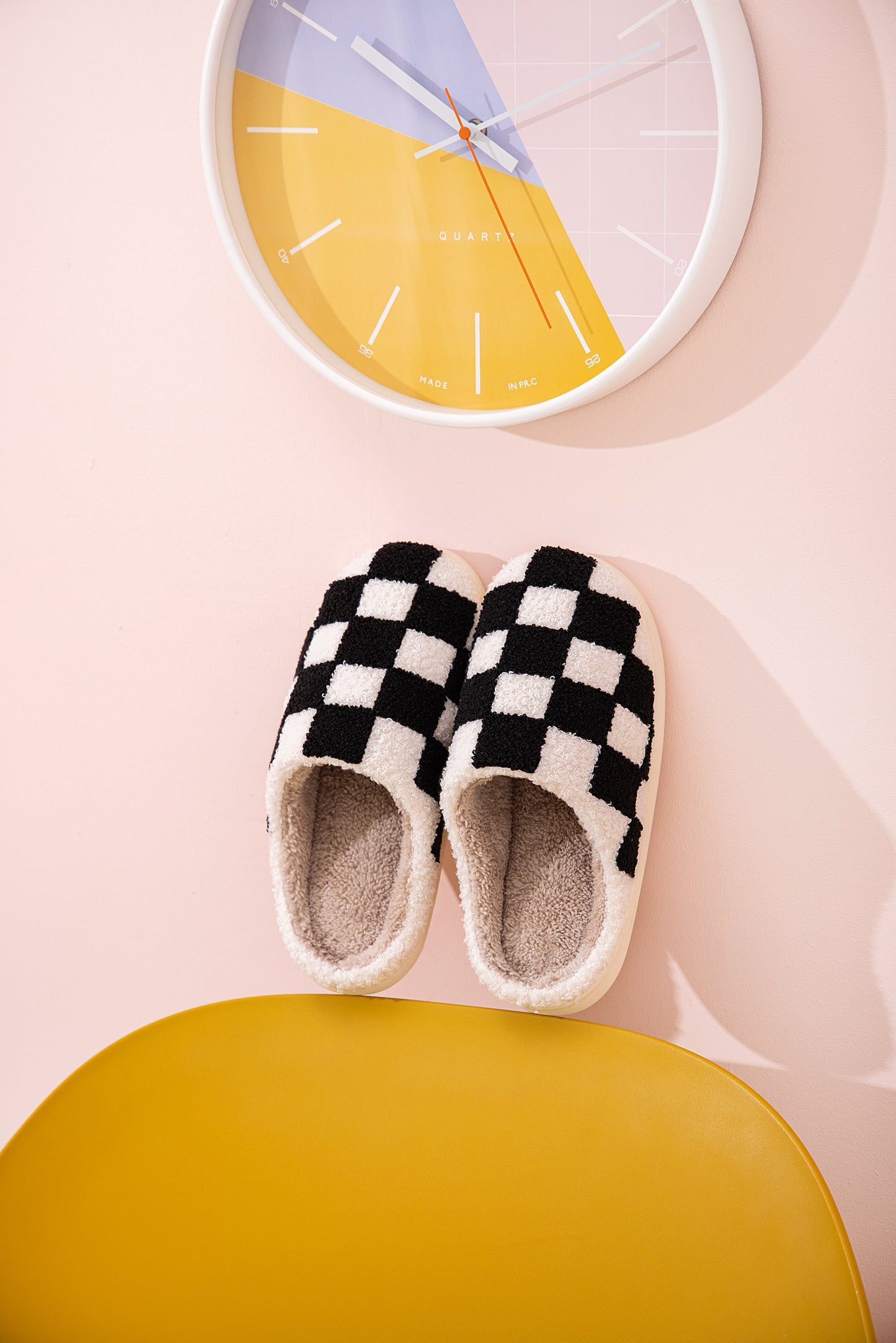 Checkered Pattern Illustrated Comfort Cozy Plush Fluffy Fur Slip On Cushion Slippers