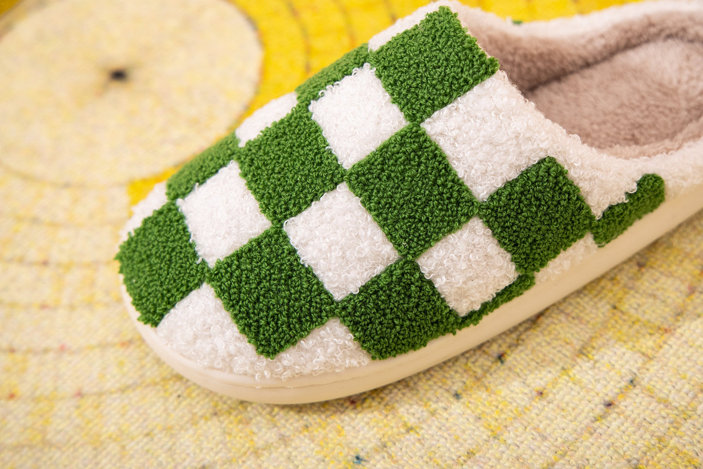 Checkered Pattern Illustrated Comfort Cozy Plush Fluffy Fur Slip On Cushion Slippers