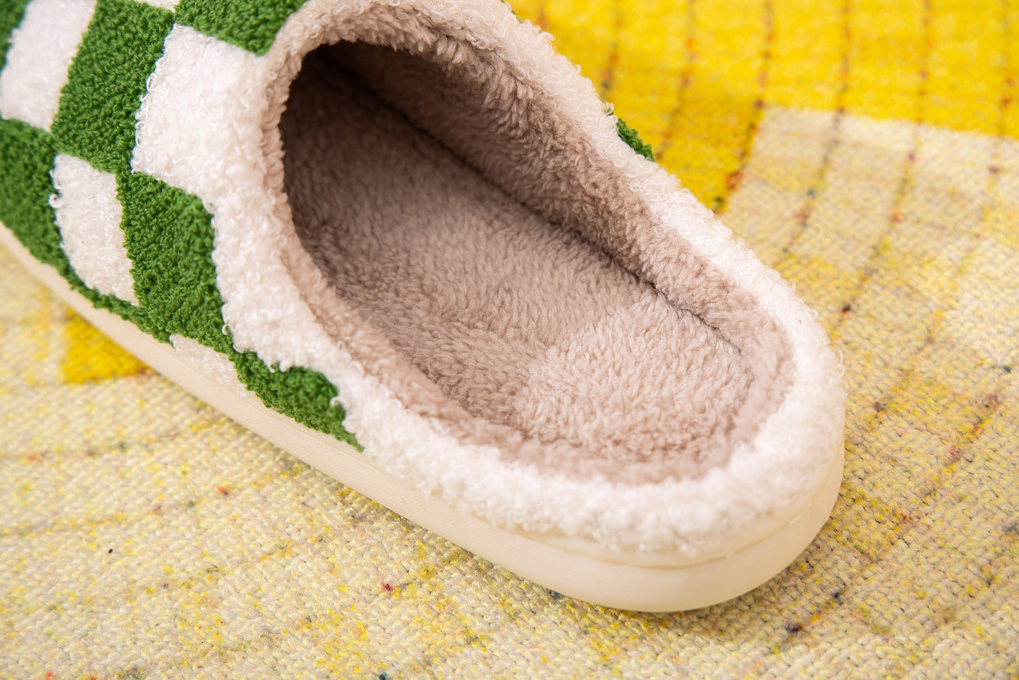 Checkered Pattern Illustrated Comfort Cozy Plush Fluffy Fur Slip On Cushion Slippers