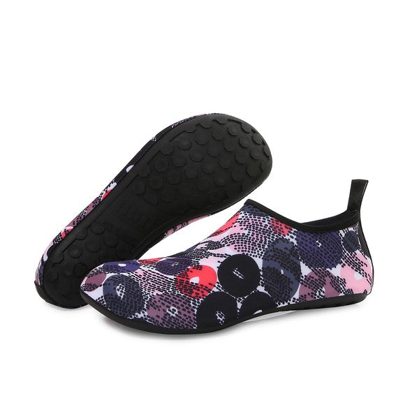 Men and Women a Slip On Barefoot Quick-Dry Beach Aqua Yoga Water Shoes (Pebble/Navy Red)