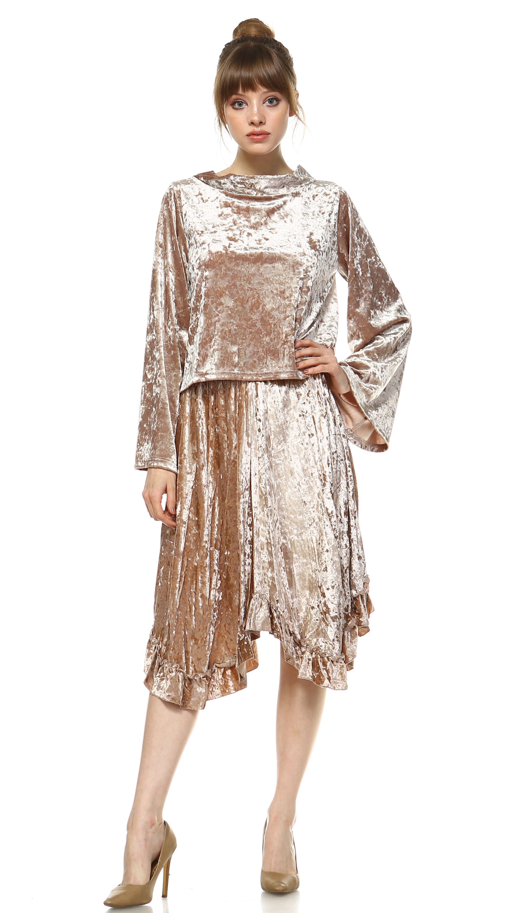 Women's Velvet Long Flare Sleeve Top - Shop Lev